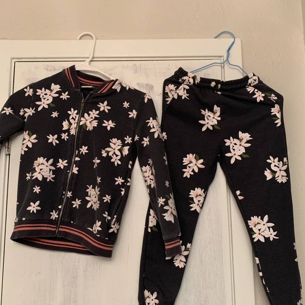 ZARA KIDS SIZE 8
